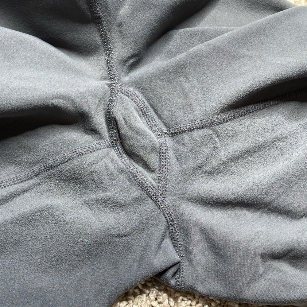 Lululemon Vintage Ankle Zip Pants - Picture 6 of 7